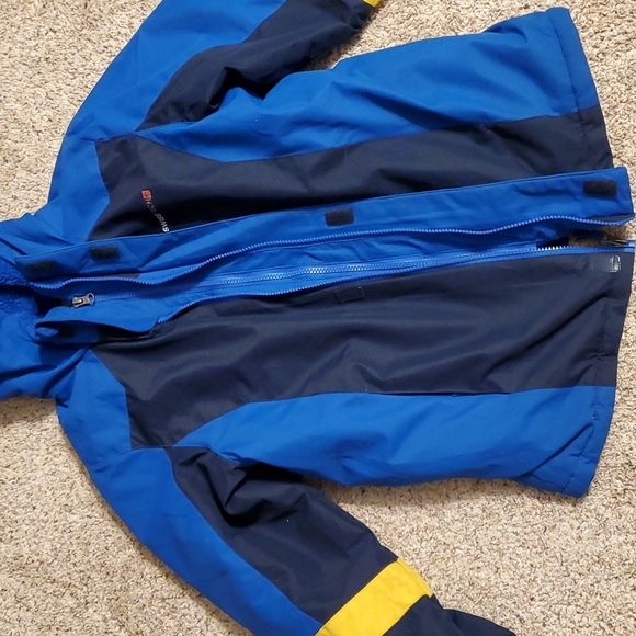 Winter Coat size 10-12 - Picture 11 of 11